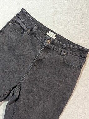 L.L. Bean Classic Fit Black Jeans 12 Reg